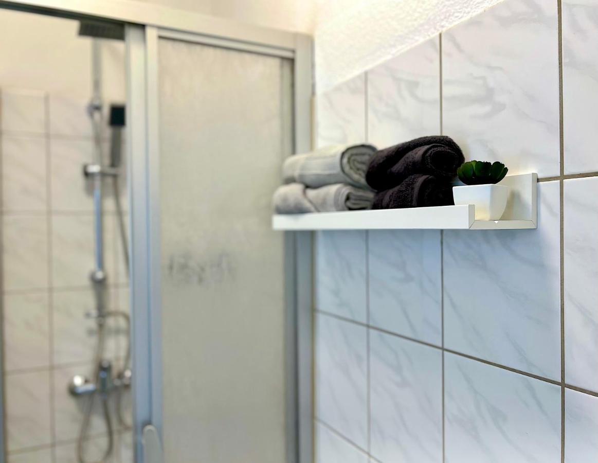 Elbling Apartment Mit Terrasse - Netflix - Parkplatz - Weinbergblick Meißen Exterior foto
