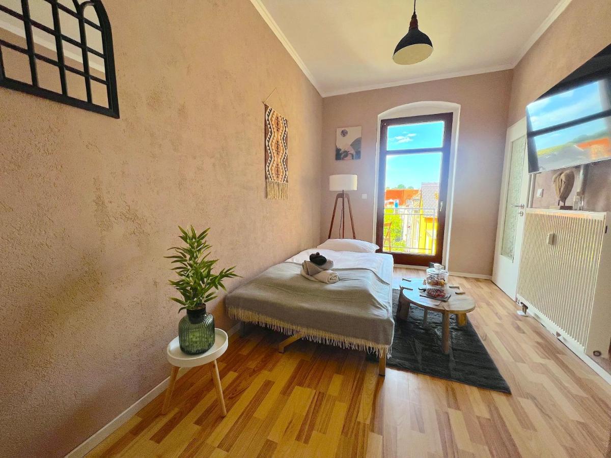 Elbling Apartment Mit Terrasse - Netflix - Parkplatz - Weinbergblick Meißen Exterior foto
